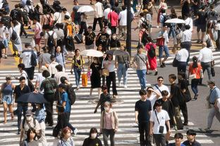 稳定输出！英格拉姆17中10拿到26分3板4助